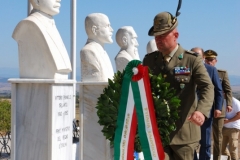 024-polikastron