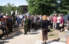 3. Одавање поште војводи Степи на Чачанско м гробљу